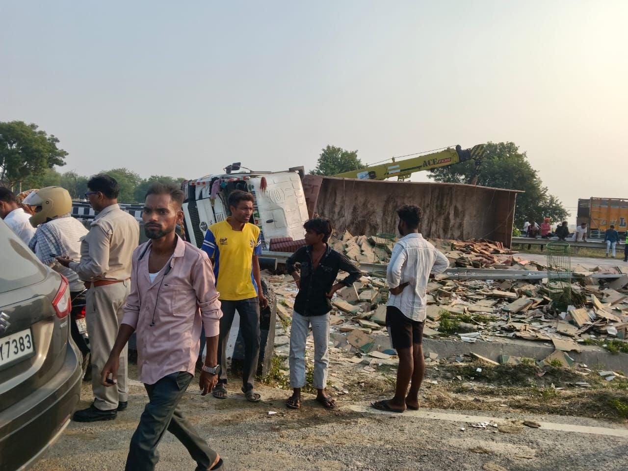 Speeding truck overturns on Kanpur highway driver and helper survive
