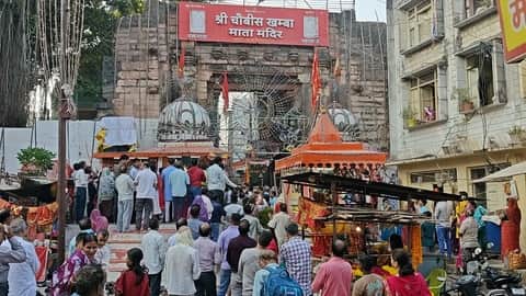 माता के पूजन अर्चन के साथ शुरू हुई नगर पूजा