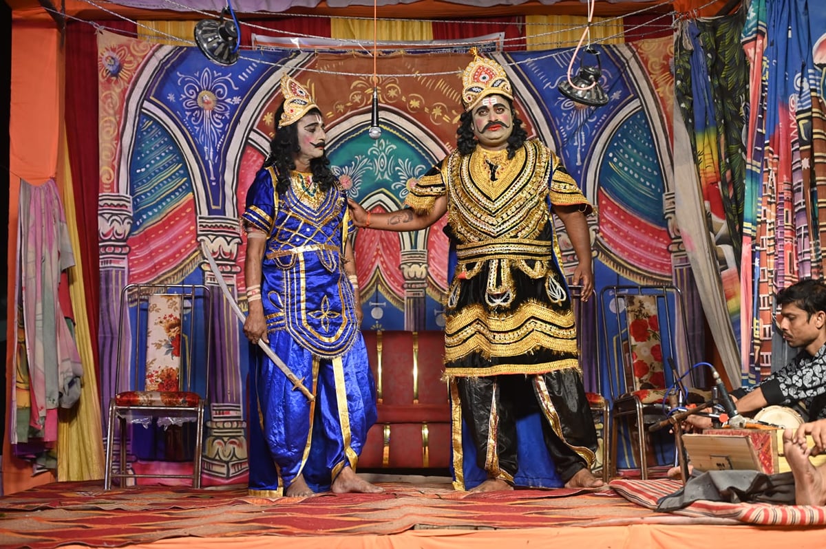 Jaunpur News: राम-सुग्रीव मित्रता के प्रसंग ने दिया सहयोग का संदेश