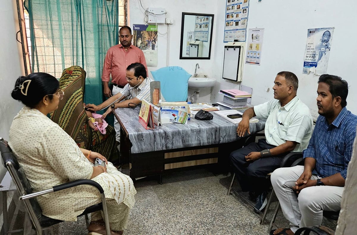 Basti News: बदलतेे मौसम में बढ़े वायरल के मरीज
