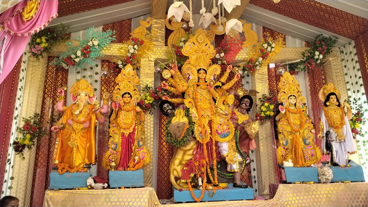 Mirzapur News: या देवी सर्वभूतेषु मां महागौरी रूपेण संस्थिता। नमस्तस्यै नमस्तस्यै नमस्तस्यै नमो नमः॥