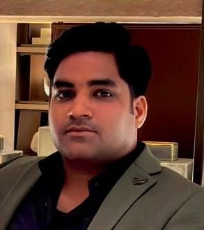Shahjahanpur News: सराफा बाजार की रौनक लौटी, हल्की ज्वेलरी की मांग बढ़ी