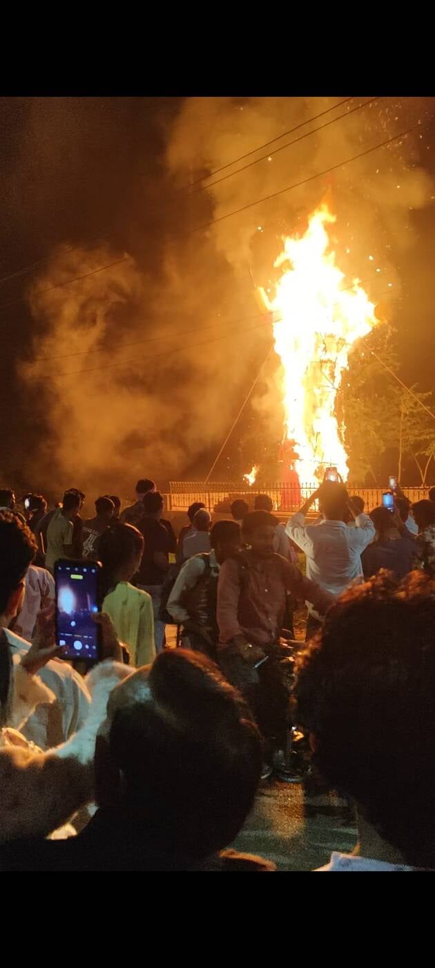 Meerut News: बहसूमा और रामराज में धूमधाम से मना दशहरा पर्व