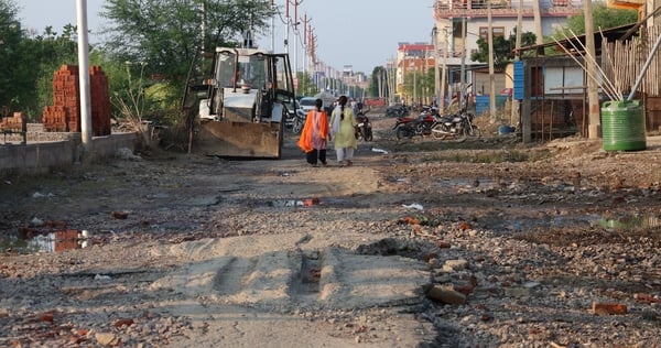 Lucknow News: बाढ़ से बर्बाद फैजुल्लागंज व पुराने शहर की 58 सड़कें बनेंगी, खर्च होंगे 126 करोड़