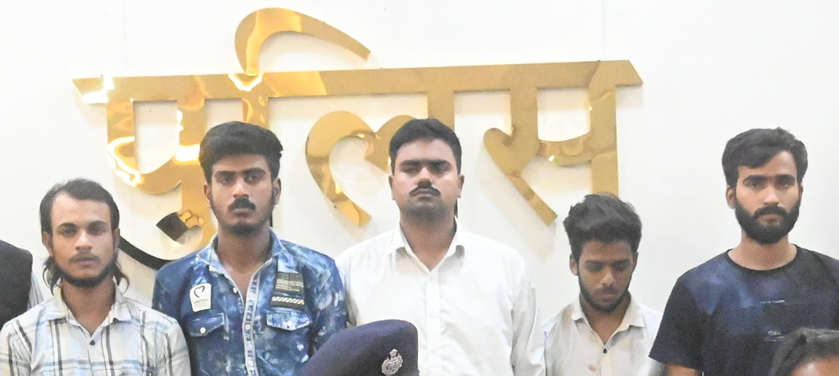 Ghaziabad News: रेपिडो चालक निकले चेन स्नेचर, पांच गिरफ्तार, 22 वारदातें कबूलीं