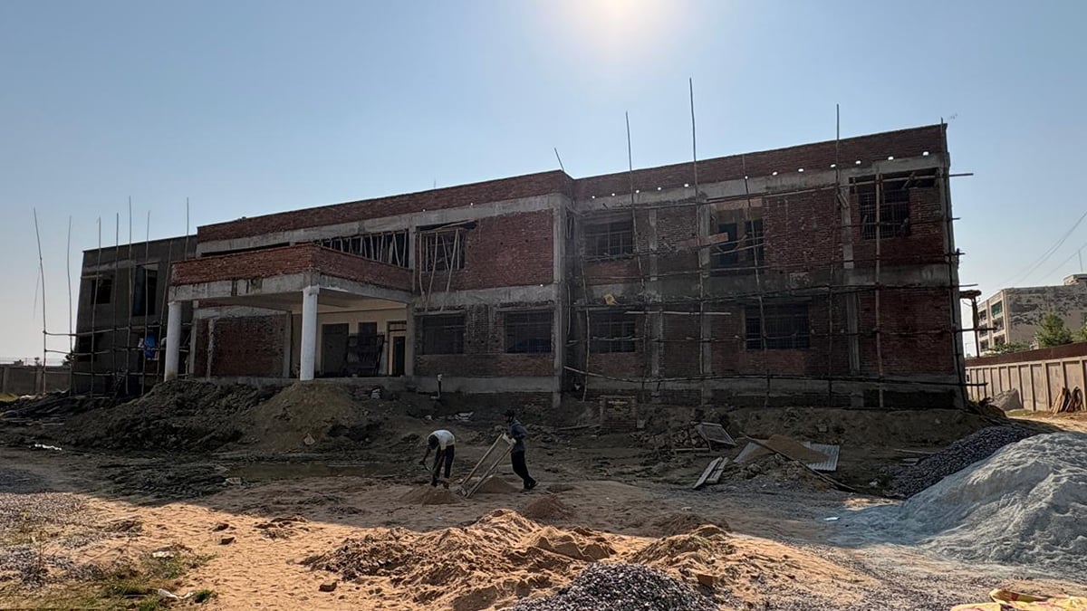 Siddharthnagar News: 8.41 करोड़ से बन रहा मंडलीय राज्यकर कार्यालय, व्यापारियों को मिलेगी सुविधा