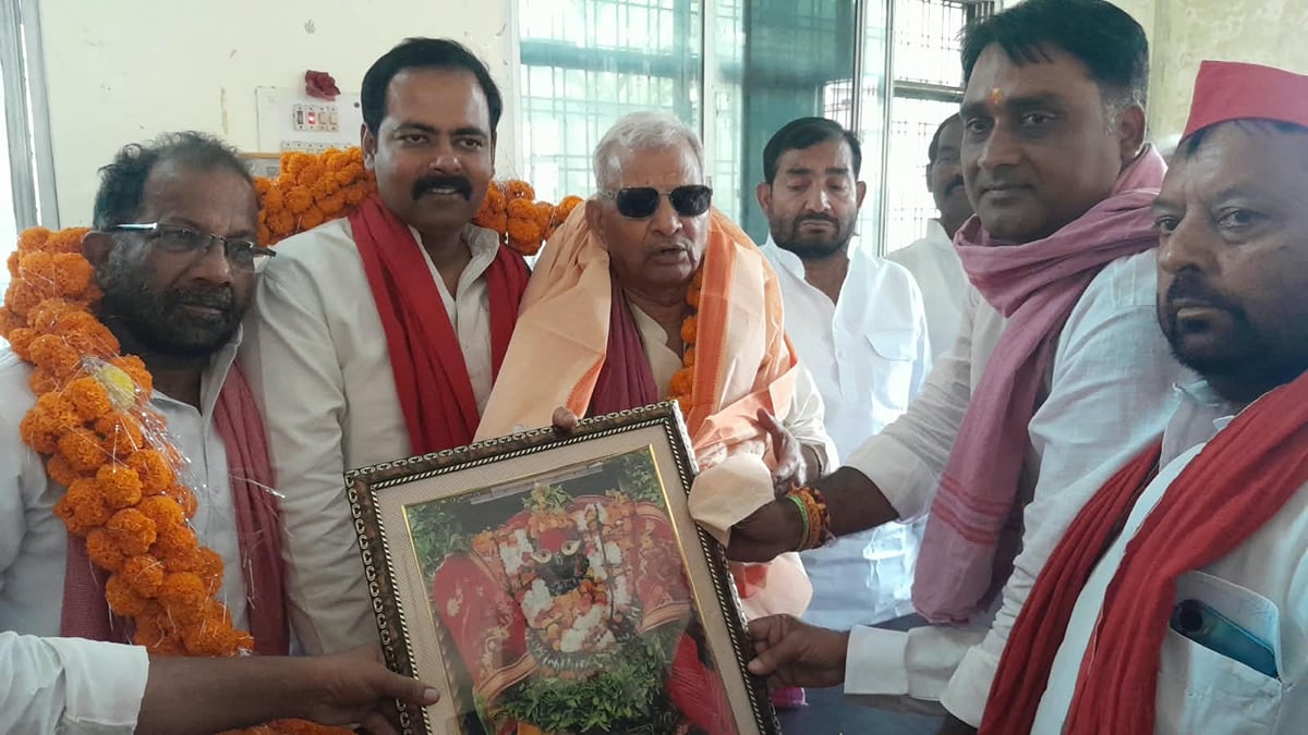 Bhadohi News: भाजपा ने जनता को गुमराह कर ठगा, चुनाव में मिलेगा जवाब