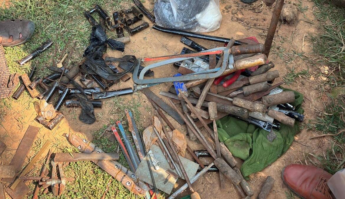 Bihar News: sikandara mini gun factory busted three arrested munger weapon supply in jamui news