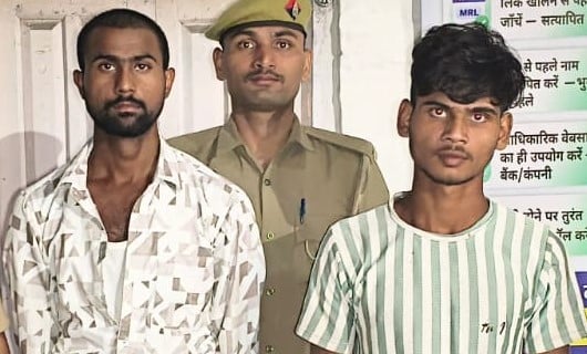 Shahjahanpur News: पंचायत घर में चोरी में बाल अपचारी समेत तीन पकड़े