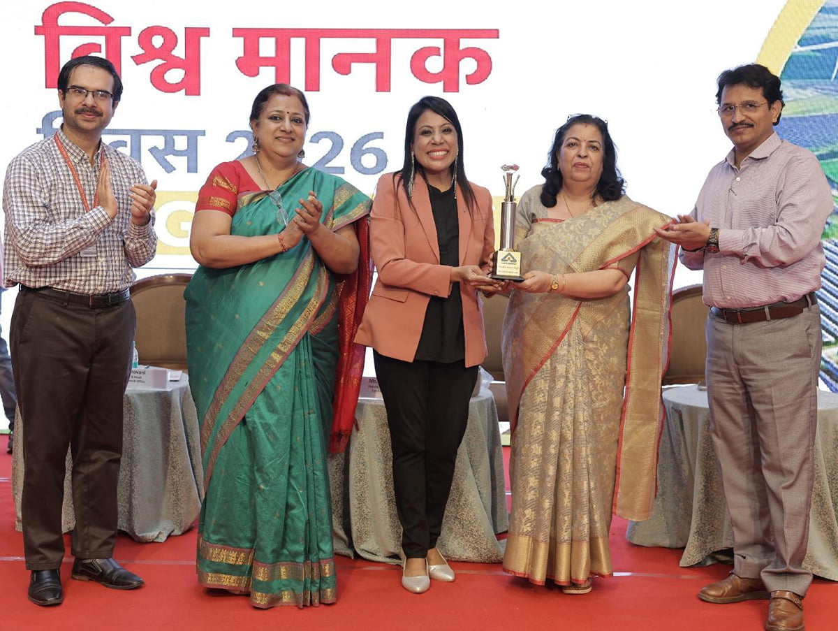 Noida News: सलाम नमस्ते रेडियो को मिला सम्मान