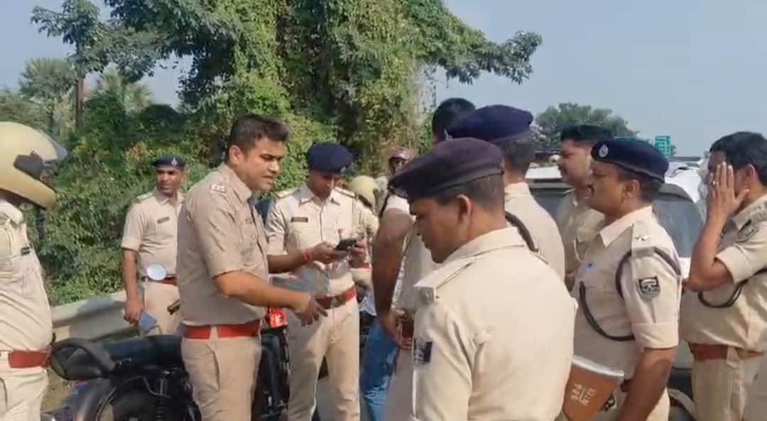 nine-lakh-seized-vehicle-checks-ahead-MLC-elections-one-person-taken-custody