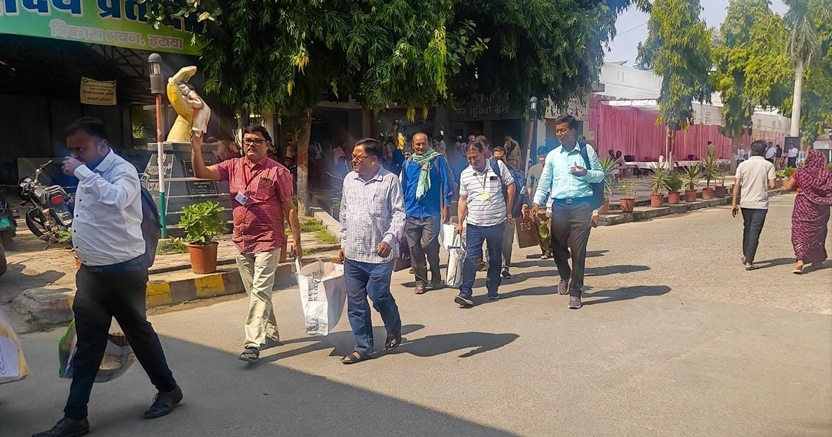 Etawah News: आज 23,880 मतदाता चुनेंगे स्नातक और शिक्षक एमएलसी