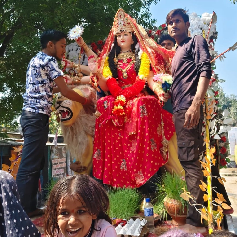 Immersion of Durga idols with devotion in Sarila