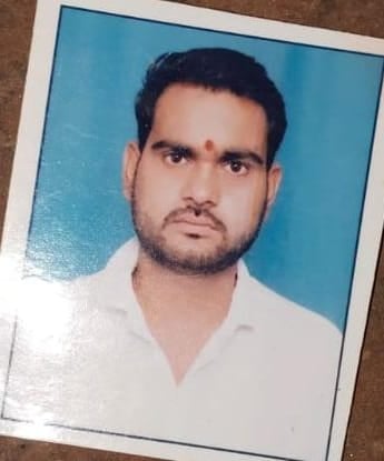 Jalaun News: पत्नी की मौत के नौ दिन बाद पति ने फंदा लगाकर दी जान