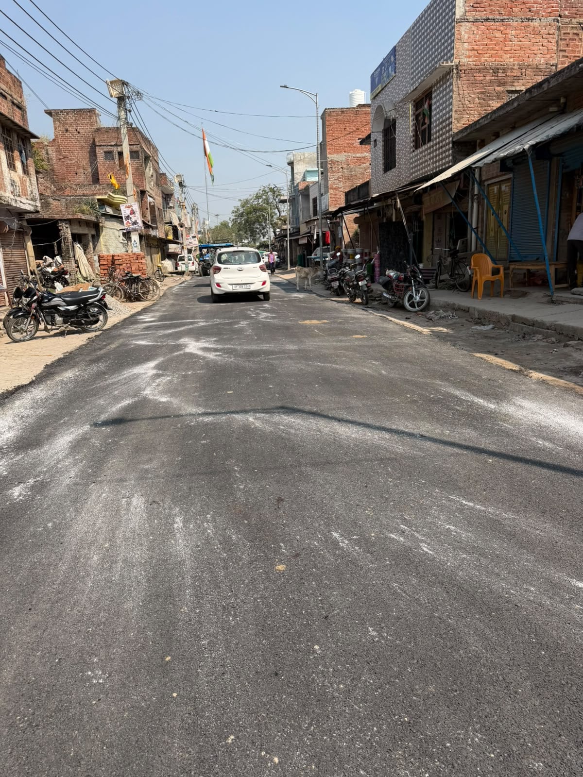 Hardoi News: दिवाली से पहले कछौना के बाशिंदों को तोहफा, नगर के मुख्य मार्ग का निर्माण पूरा