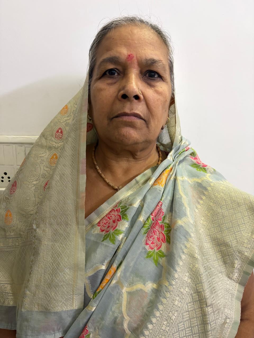 Ghaziabad News: टप्पेबाजी की शिकार वृद्धा, सीमा विवाद में पांच दिन से काट रही चक्कर