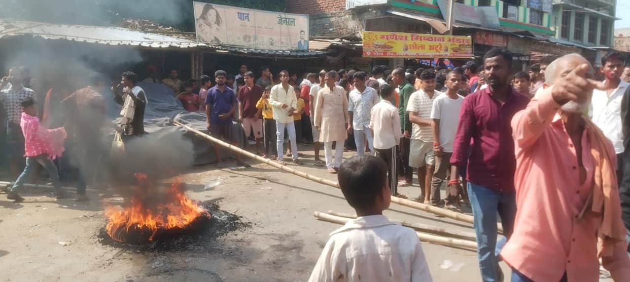 Bloodshed_ During Visarjan_ 22-year-old youth _stabbed to death in _Sitamarhi