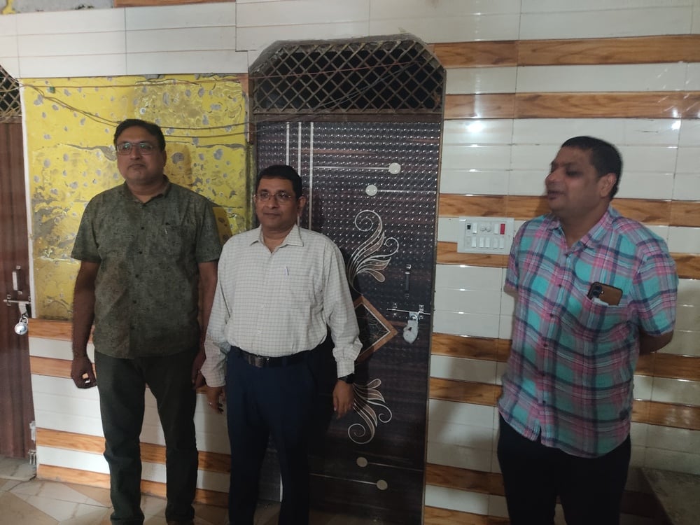 Kaushambi News: निजी अस्पताल में महिला की मौत, लापरवाही का आरोप