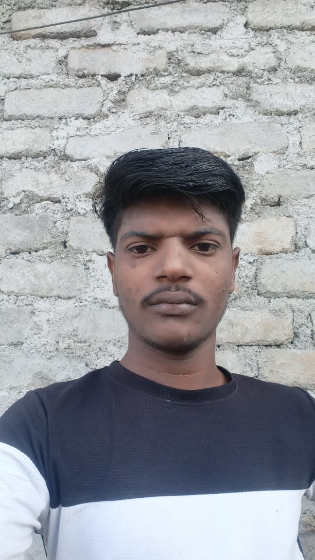 Sonebhadra News: सड़क हादसे में मामा की मौत, भांजा गंभीर