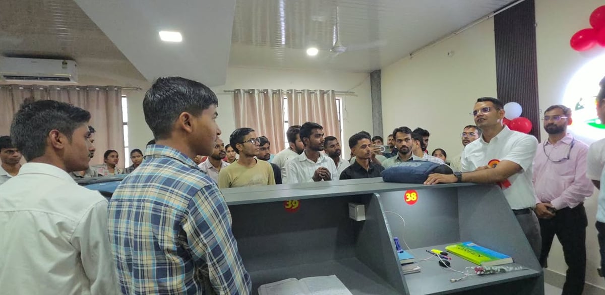 Balrampur News: 20 लाख से आधुनिक बनी राजकीय लाइब्रेरी
