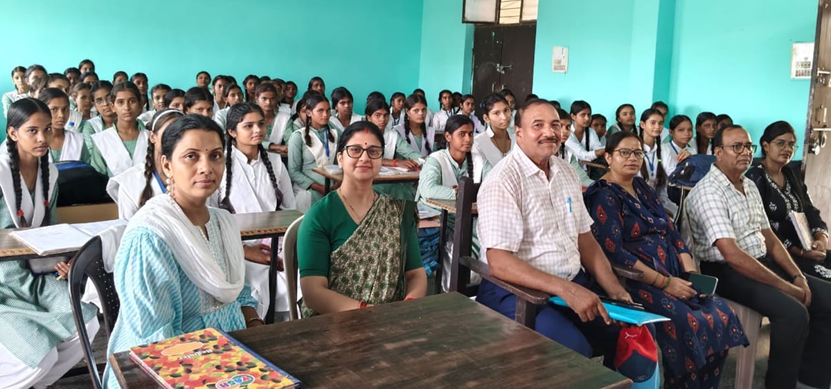 Fatehpur News: ग्रामीण बालिकाओं को खेलों में कॅरिअर बनाने का मिलेगा अवसर