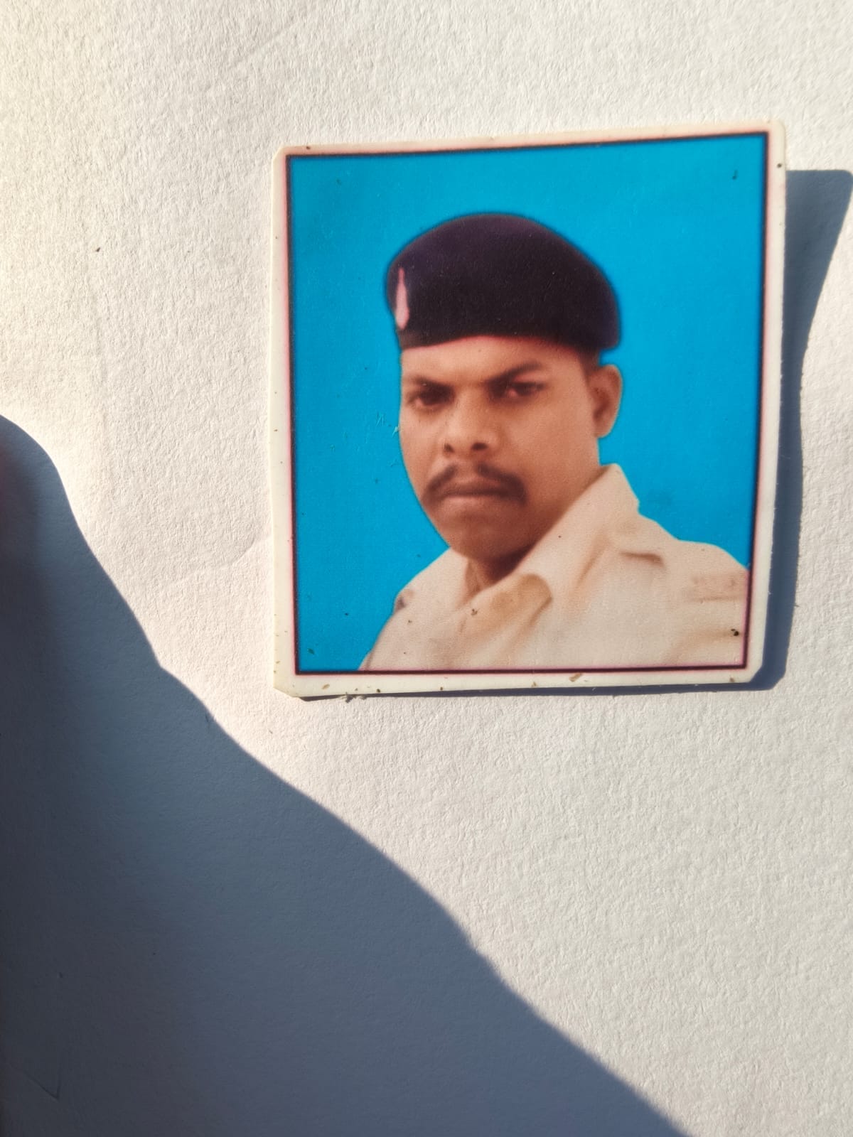Constable Sunil Beck jumps from 25-feet Hasdeo bridge near Kendai, bike and ID found, SDRF team launches
