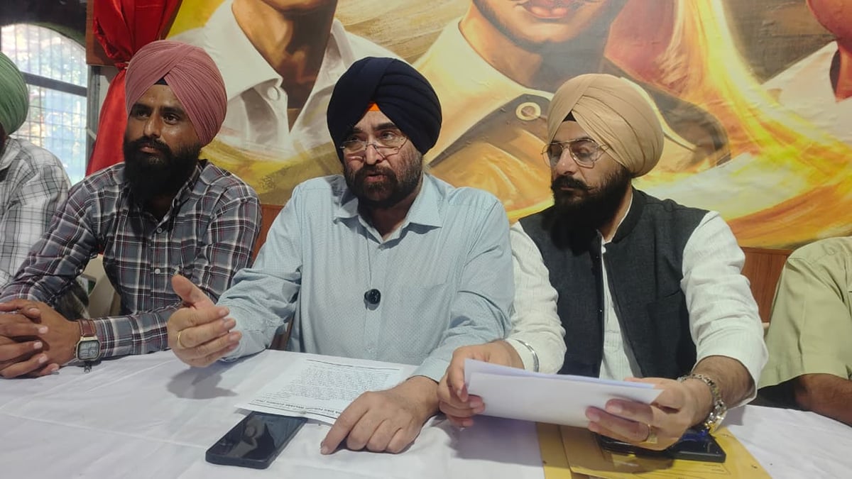 Lakhimpur Kheri News: वन्यजीवों के हमलों में मौतों पर काउंसिल चिंतित, 20 लाख रुपये मुआवजे की मांग