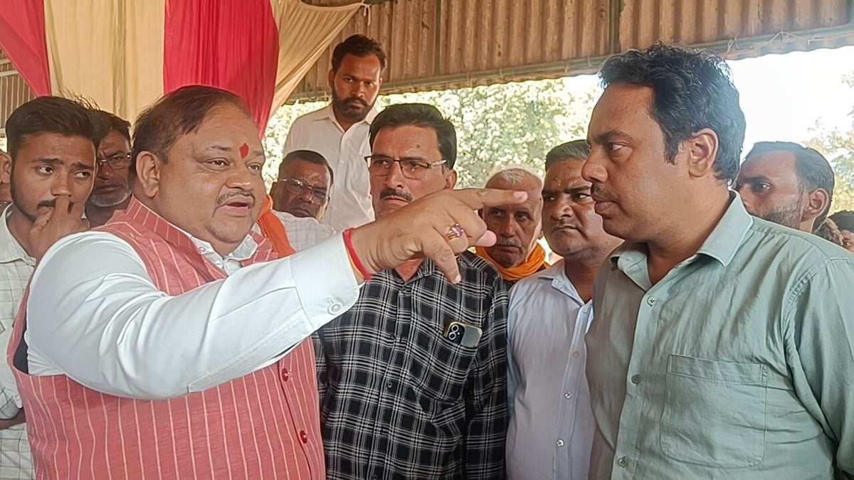 Shahjahanpur News: विधायक की सख्ती के बाद रोजा की मंडी में शुरू हुई धान खरीद