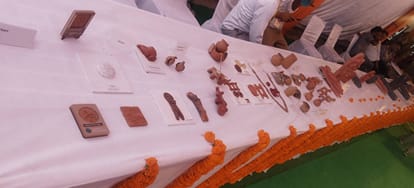 रखीगढ़ी में खोदाई में मिले अवशेष। अमरउजाला