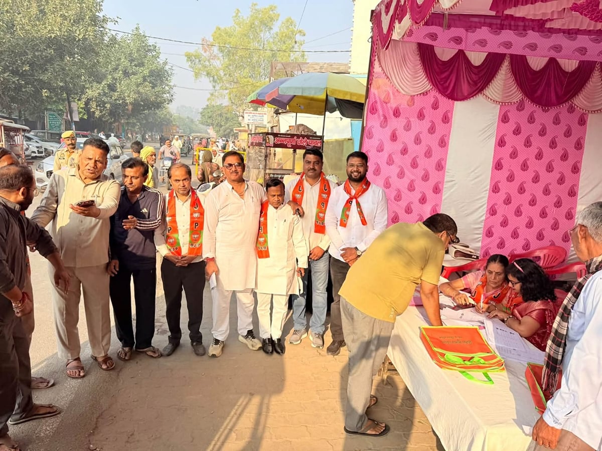 Meerut News: सरधना में शिक्षक एमएलसी के लिए 71.22, स्नातक में 41.21 प्रतिशत मतदान