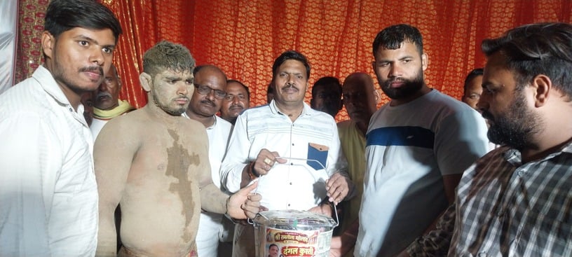 Budaun News: अजीत और अर्जुन संयुक्त रूप से बने दंगल केसरी