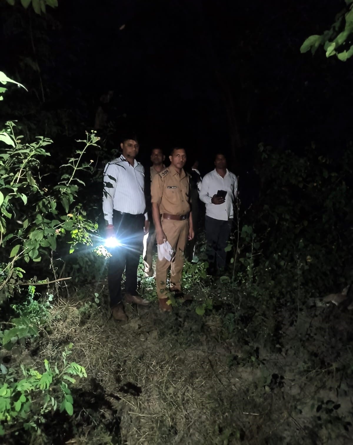 Sambhal News: गंगावास में तेंदुए की दहशत बरकरार