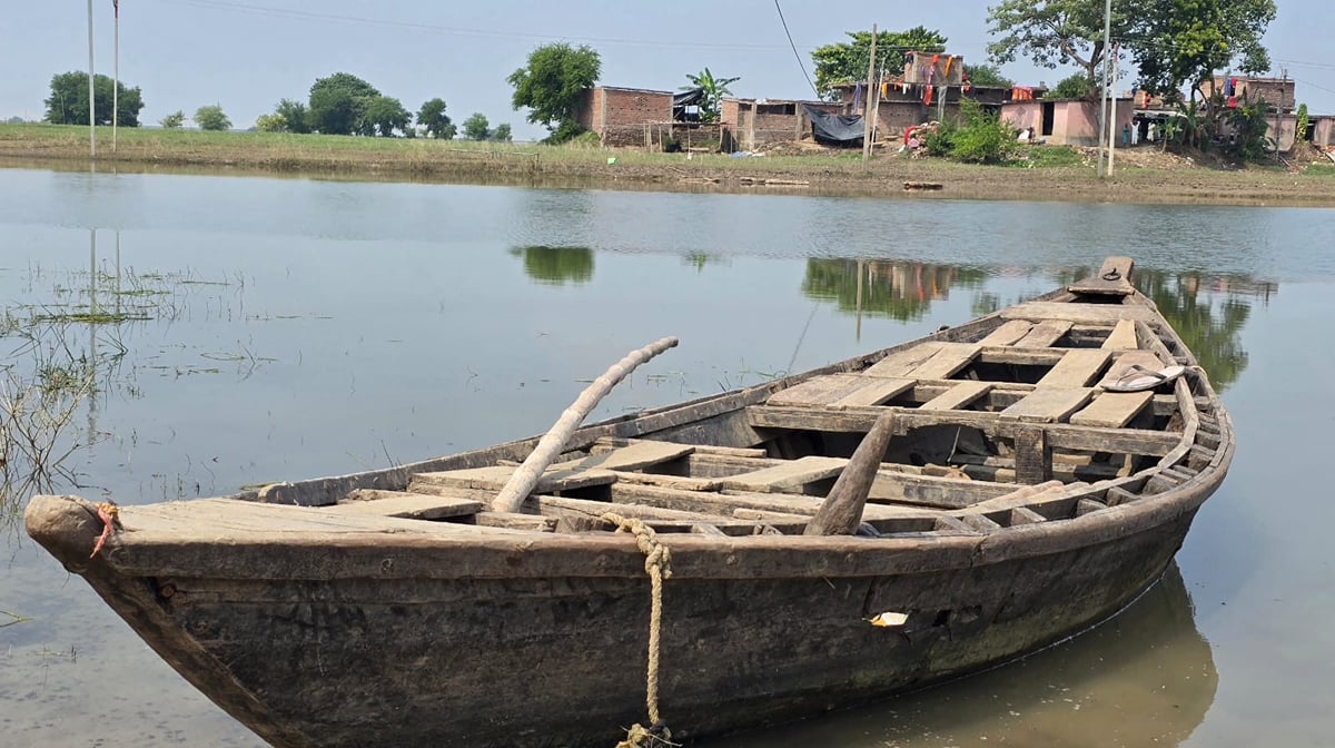 वैशाली नाव हादसा: 13 बच्चों की मौत के मामले में कार्रवाई तेज, नाविक और मालिक पर एफआईआर की तैयारी