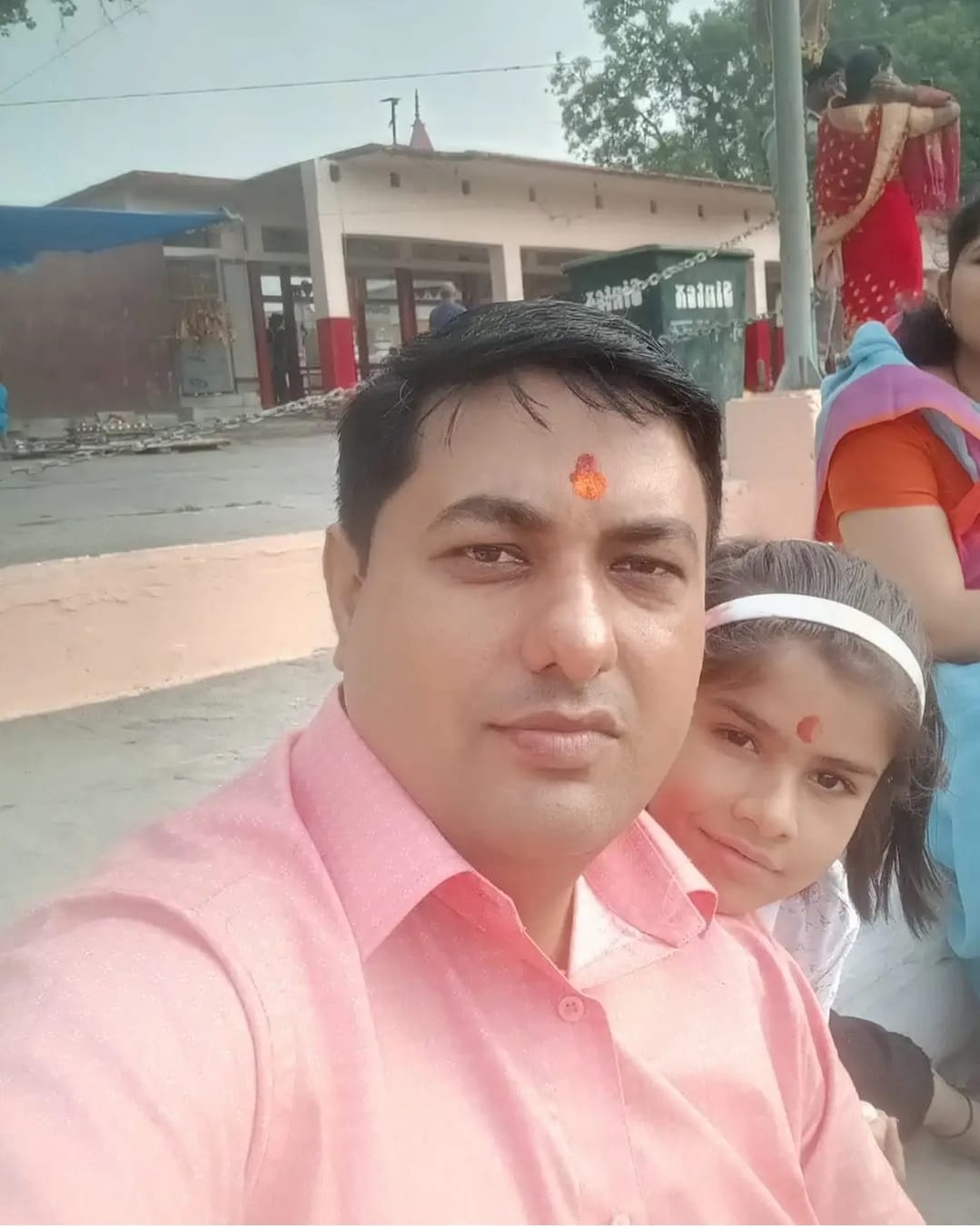 मृतक शिक्षक की फाइल फोटो