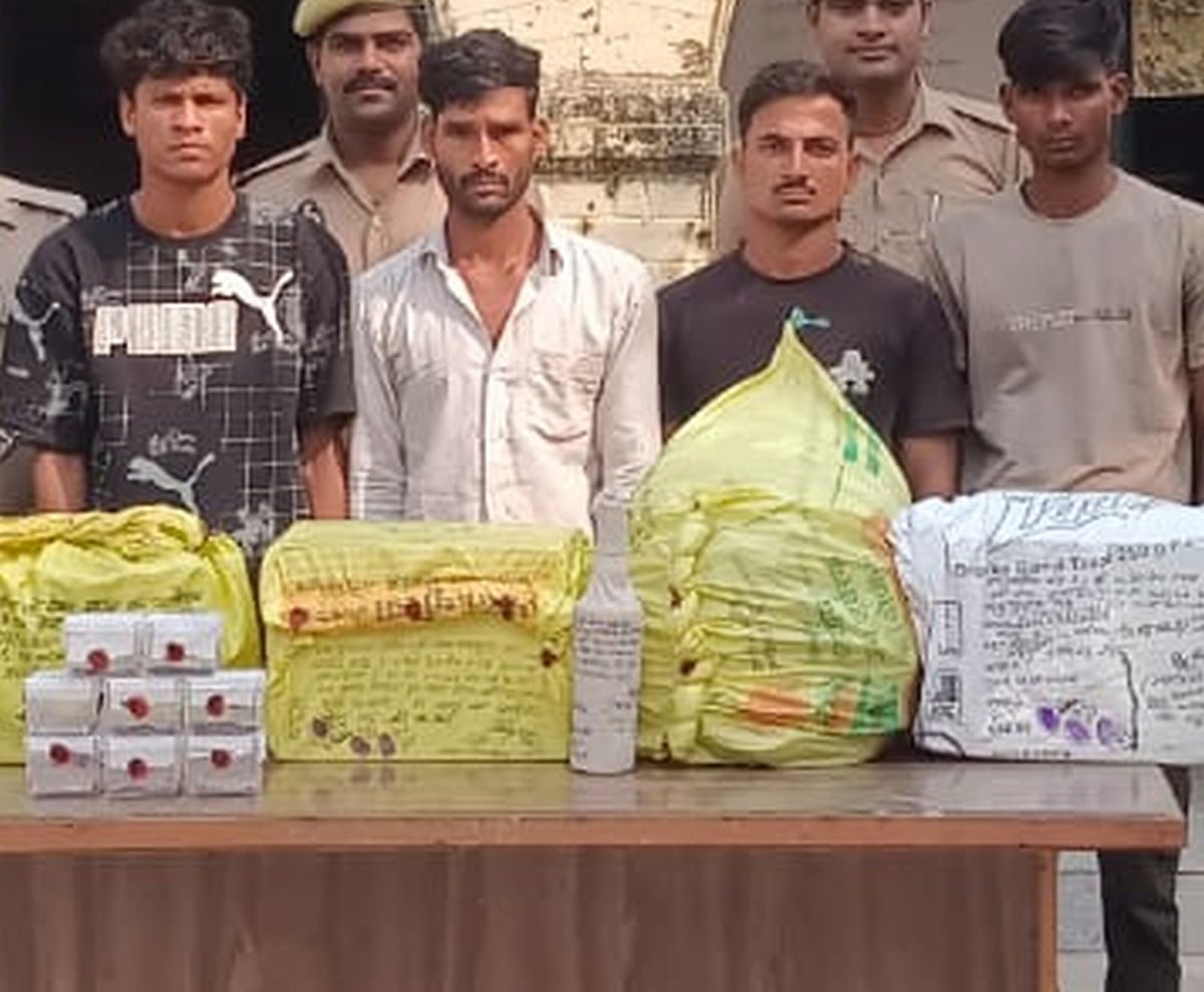 Budaun News: शराब की दुकानों में नकब लगाकर चोरी करने के चार आरोपी जेल भेजे