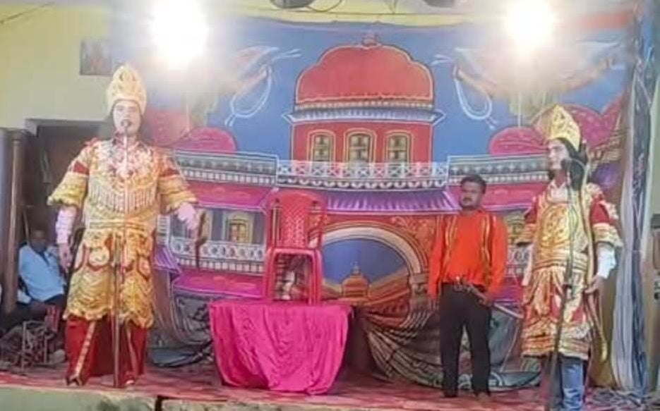 Budaun News: पंचवटी में लक्ष्मण ने शूर्पणखा के नाक-कान काटे
