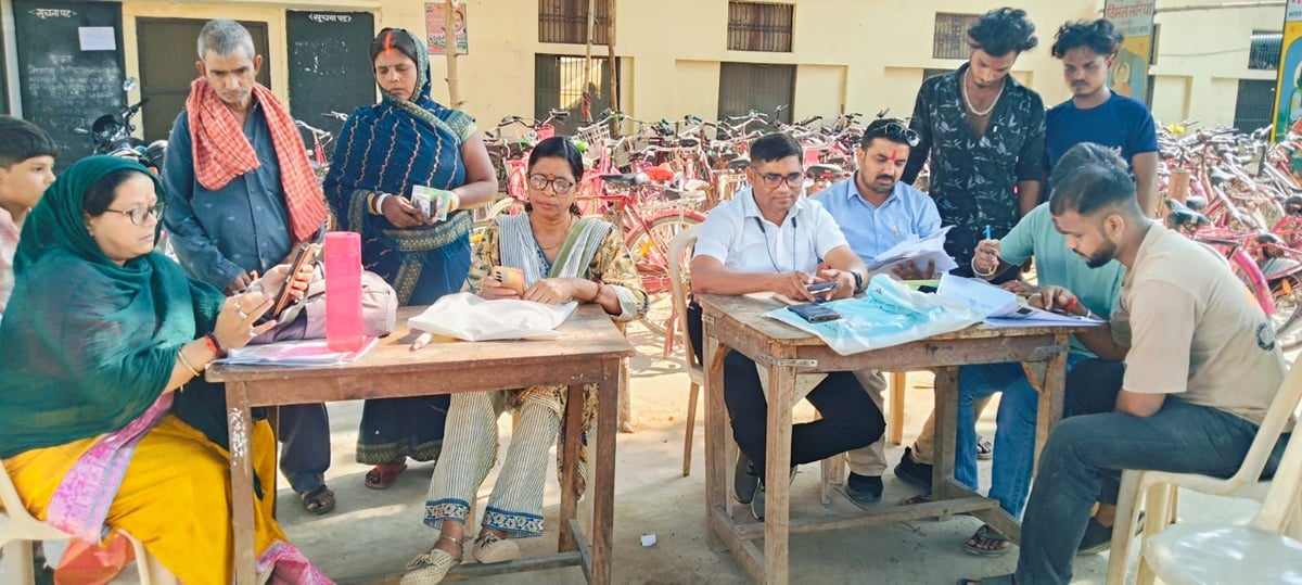 Balrampur News: 15 हजार युवाओं ने मतदाता बनने के लिए भरा फार्म