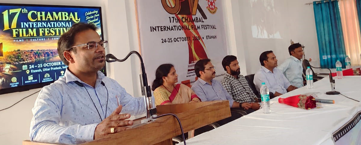 Agra News: चंबल में सजा वैश्विक सिनेमा का मंच, ''''पहला तिरंगा'''' ने जीता बेस्ट म्यूजिक वीडियो का खिताब