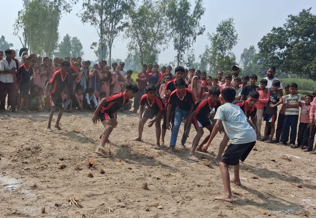 Kasganj News: खेलकूद प्रतियोगिताओं में बच्चों ने दिखाया दमखम