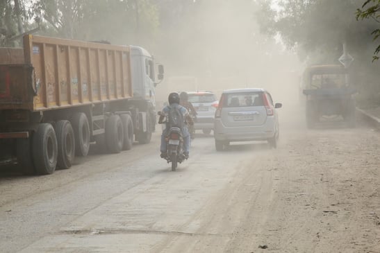 Ghaziabad News: एक नवंबर से दिल्ली नहीं जा सकेंगे जिले के 3.92 लाख वाहन, ट्रांसपोर्टरों को रोजाना 60 लाख के नुकसान का दावा
