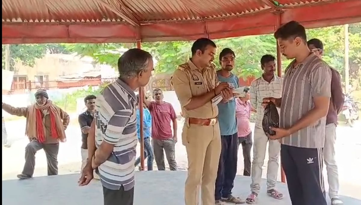 Raebareli News: बस की चपेट में आने से मैकेनिक की जान गई