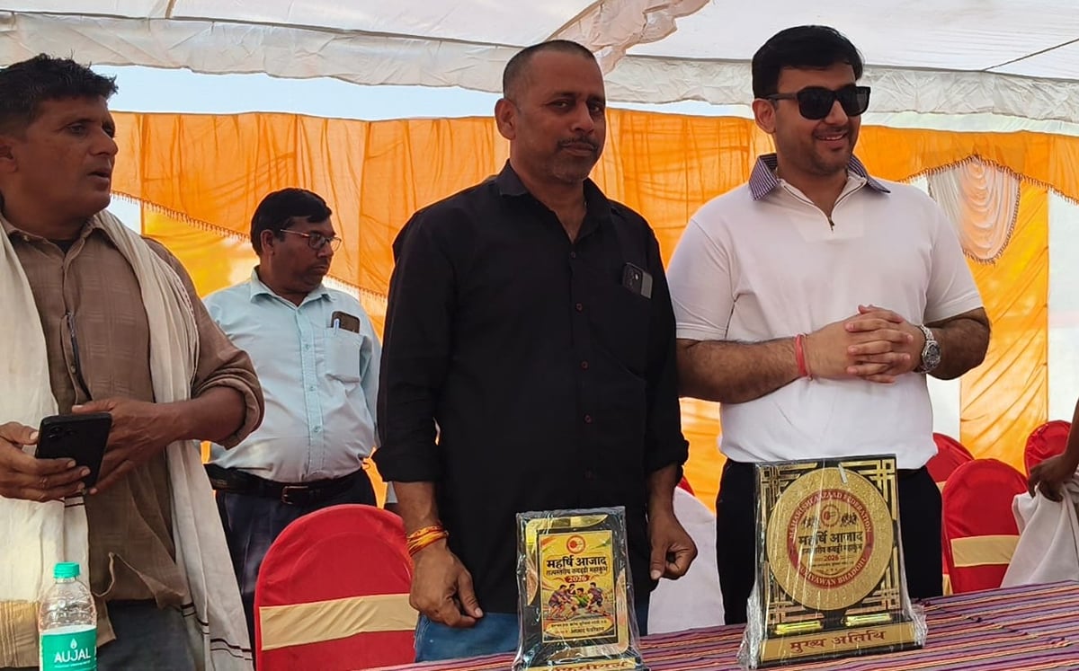 Bhadohi News: सेवाश्रम इंटर कॉलेज की टीम ने जीडी स्कूल को 60-11 से हराया