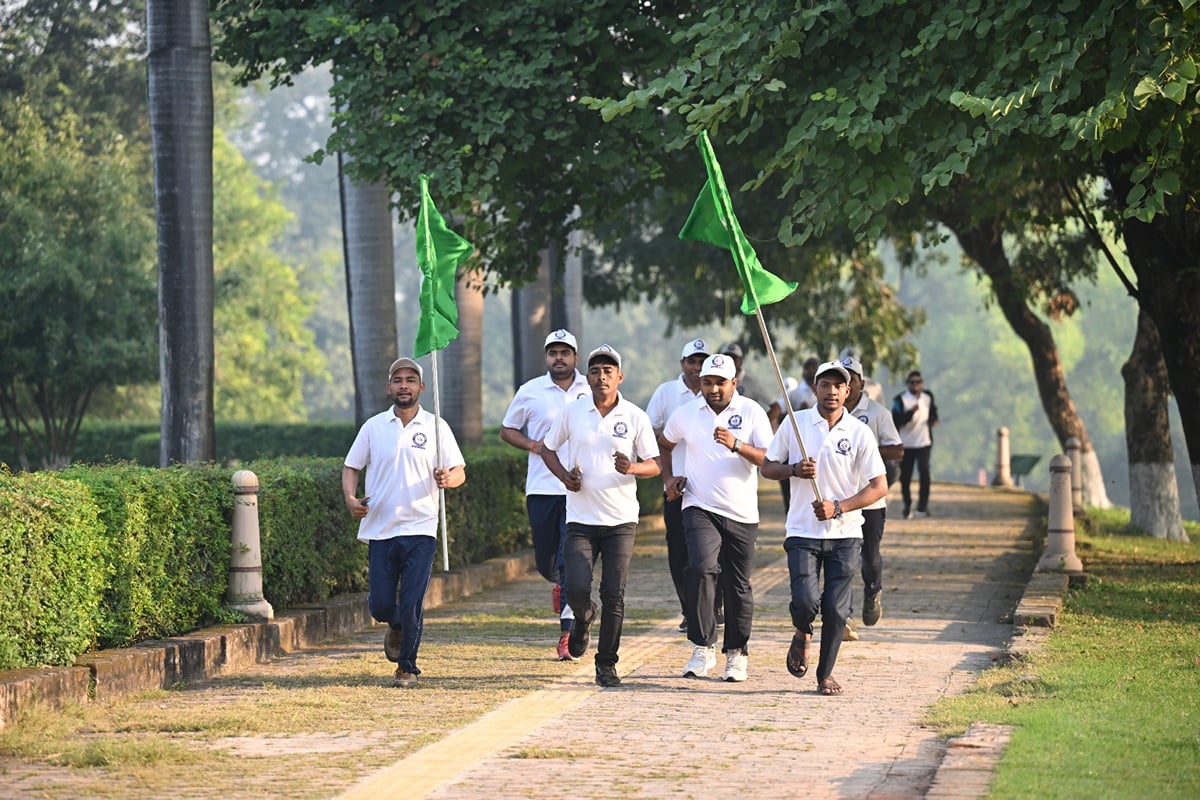 Lucknow News: 16 नवंबर से खुद दर्ज कर सकेंगे परिवार की जानकारी