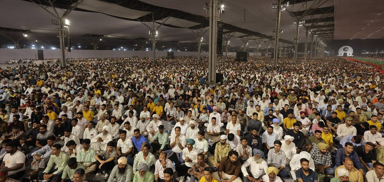 Five lakh devotees arrive in two days; a surge of devotees expected on Sunday