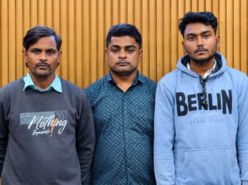 सत्य सनातन ट्रस्ट बनाकर करोड़ों की ठगी के मामले में गिरफ्तार किए गए आरोपी। - पुलिस