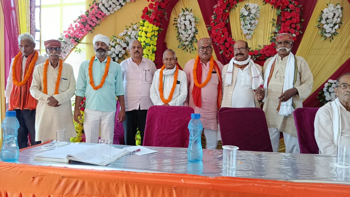 Mau News: अखिल भारतीय क्षत्रिय महासभा के जिलाध्यक्ष बने रामनिवास सिंह सोनू