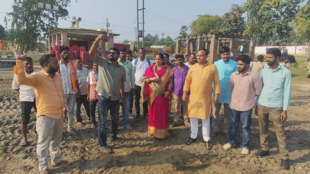 Basti News: अमहट घाट पर मूर्ति विसर्जन की तैयारियां पूरी, सीसीटीवी से होगी निगरानी