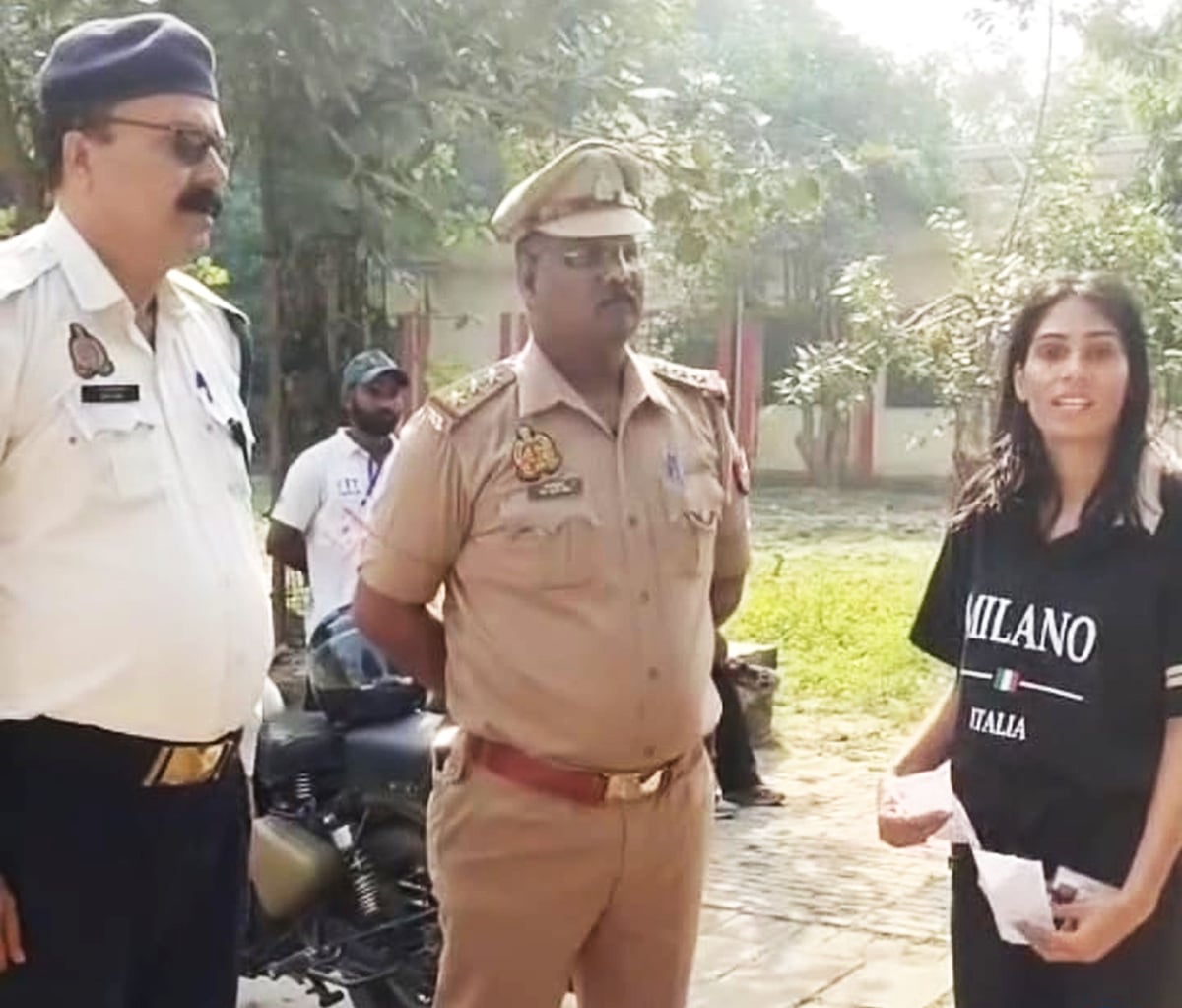 Fatehpur News: समय से केंद्र पहुंचाने पर अभ्यर्थी बोली- धन्यवाद फतेहपुर पुलिस