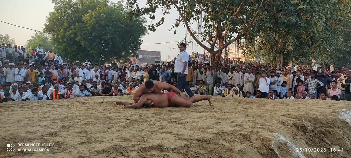 Mau News: कानपुर की मुस्कान ने मध्यप्रदेश के राजू पहलवान को दी पटकनी