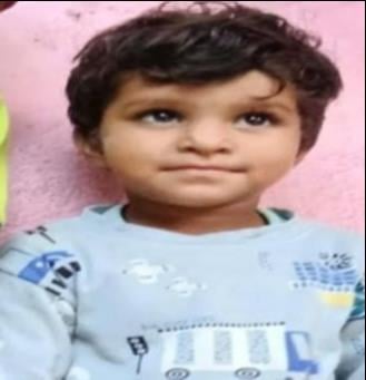 Etah News: लापता बच्ची की हत्या पेड़ के नीचे मिला शव